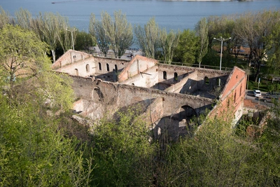 «Не хочу, не будет, некрасиво»: замгубернатор о застройке у складов