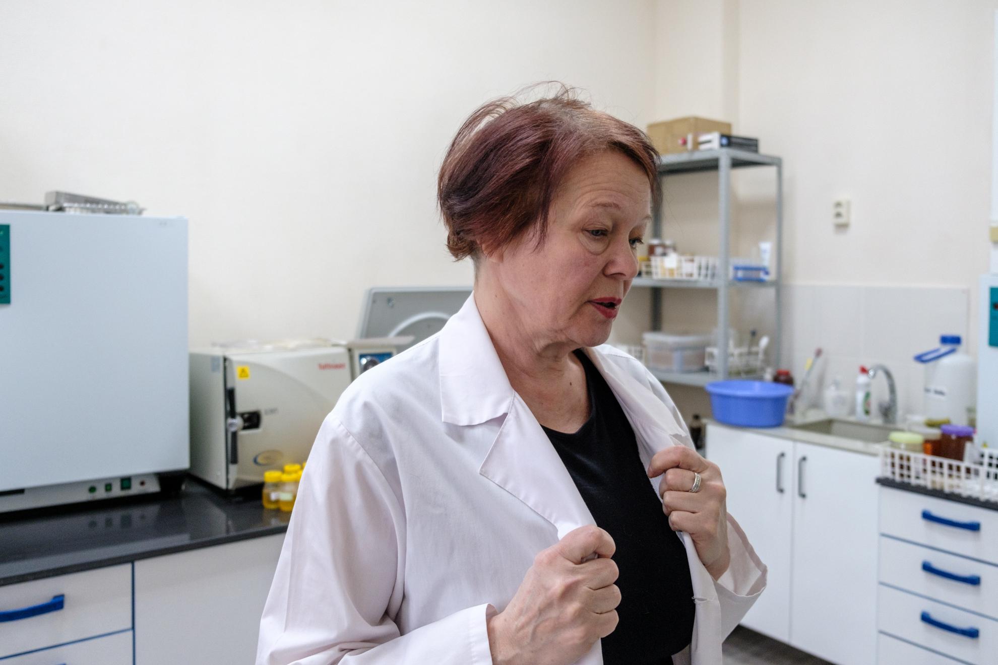 «Даже молоко и мясо связаны с пчелой»: биолог из Уфы — о том, что будет, если умрут полосатые труженицы