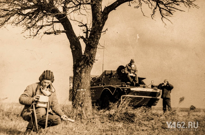 Дозиметристы измеряют уровень радиации в Чернобыле