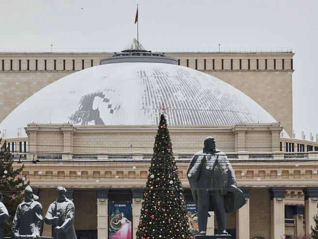 Наибольшее число выходных дней приходится на новогодние праздники | Источник: Александр Ощепков / NGS.RU
