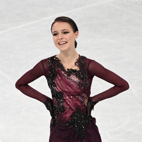Заняли почти весь пьедестал: Анна Щербакова завоевала золото на Олимпиаде-2022, но как выступила Камила Валиева?