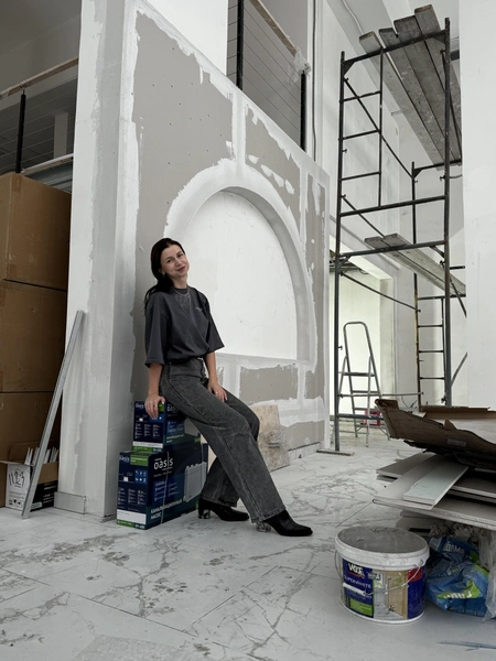 Сейчас вовсю идут ремонтные работы | Источник: CHERNIKA CONCEPT