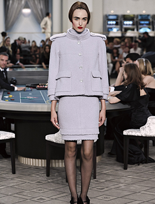 Неделя Высокой моды в Париже: Chanel FW2015/16