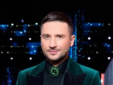 Спустил на землю женский ансамбль, хор бруталов назвал пародией: оценки Лазарева в шоу «Ну-ка, все вместе!»