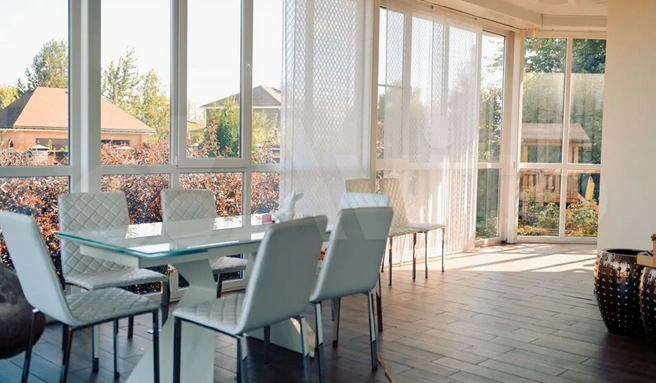 Вид изнутри | Источник: avito.ru