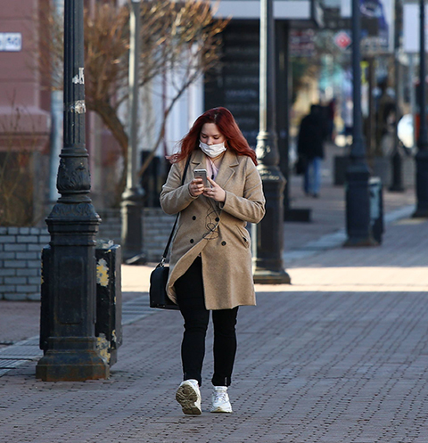 В России ограничили продажу масок и перчаток