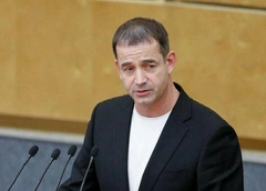Певцов о том, что не снимался в кино семь лет: «Не в чем! А в ерунде, на которой люди жуют попкорн, не хочется»