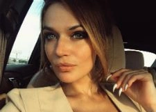 Поклонники Алены Водонаевой заподозрили ее в беременности
