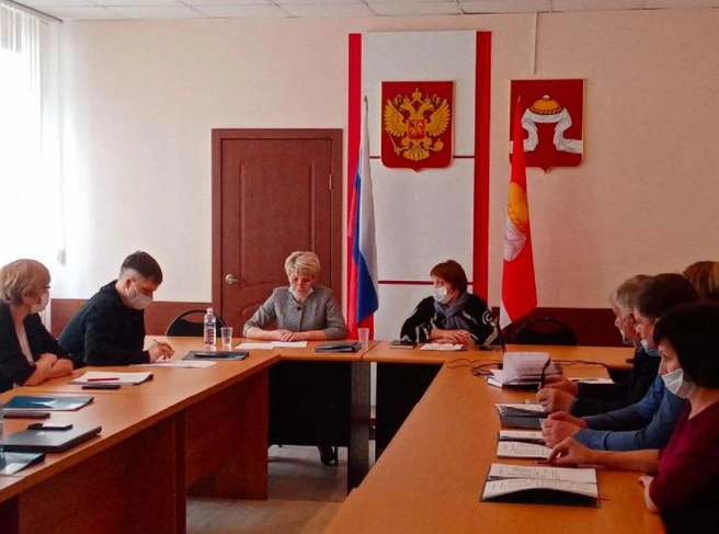 Наталья Кучинская сама решила покинуть должность | Источник: nazarovo-adm.ru