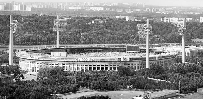 Так выглядел стадион «Лужники» в 1982 году | Источник: Василий Егоров / ТАСС