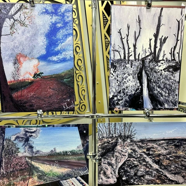 Картины Артема Журавлева | Источник: Илья Константинов / 14.RU