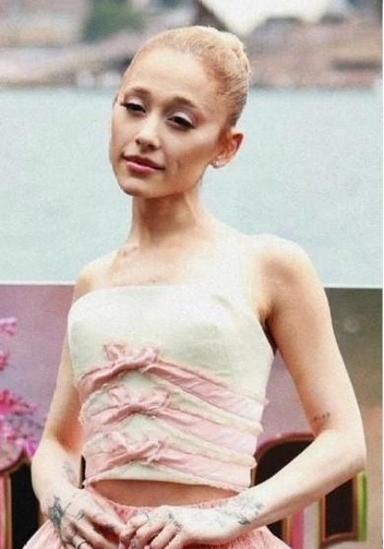 Девушка изменилась до неузнаваемости