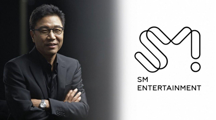 Слух: команда SM Entertainment просит Ли Су Мана уйти в отставку