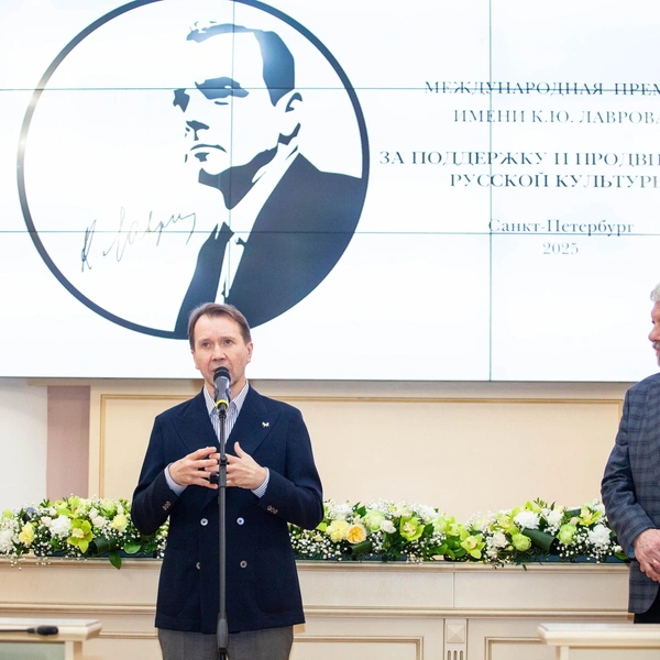 Лев Додин, Евгений Миронов и другие: в Петербурге вручили премию имени Кирилла Лаврова | Источник: Данила Нерознак/ пресс-служба Театра-фестиваля «Балтийский дом»