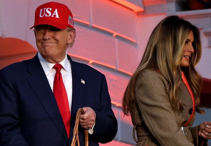 Самый милый костюм на Хэллоуин: школьники из США повторили образы Мелании и Дональда Трампа | Источник: Соцсети