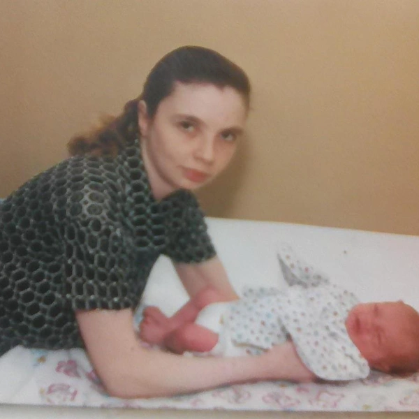 Анна родила старшего сына, когда ей было 26 лет | Источник: Анна Драчук / Vk.com