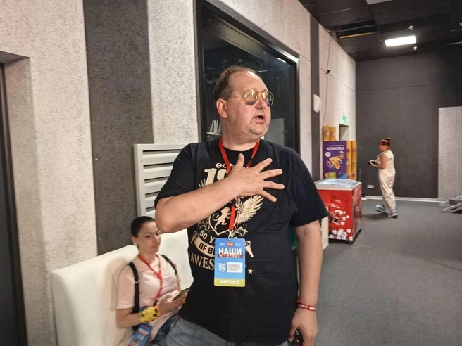 Друзья переживают за здоровья актера | Источник: фото с сайта MSK1.RU