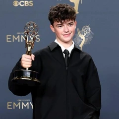 Кто такой Оуэн Купер, звезда сериала «Переходный возраст» и самый молодой победитель премии «Эмми» 2025 года