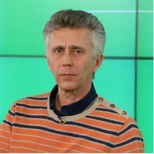 <p>Сергей Костарев </p>