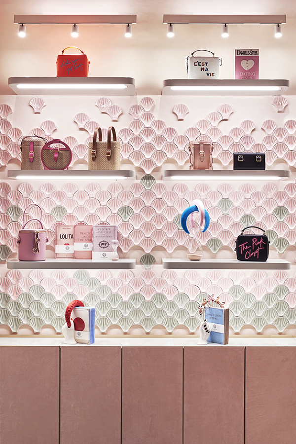 Нежно-розовый бутик по дизайну Кристины Челестино (фото 7)