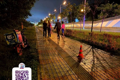 Полиция ищет очевидцев наезда электровелосипеда на пешехода в Южно-Сахалинске