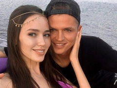 Костенко сделала пластику груди в Дубае, но ее предупреждают: «Этим мужа не удержишь»