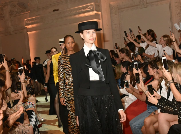 Угадай, кто автор: Alexandre Vauthier Couture FW18-19