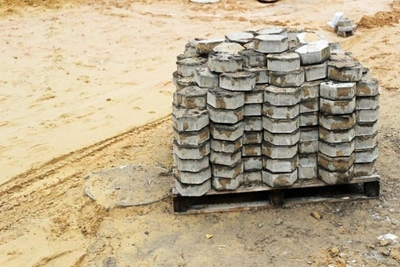 Щеглова: тротуары в центре Читы должны быть плиточными