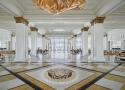 Выиграйте путешествие на двоих в Palazzo Versace Dubai