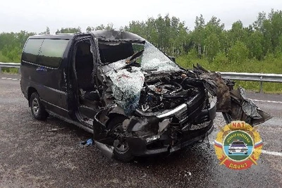 В ДТП с грузовиком в Приамурье пострадали пятеро