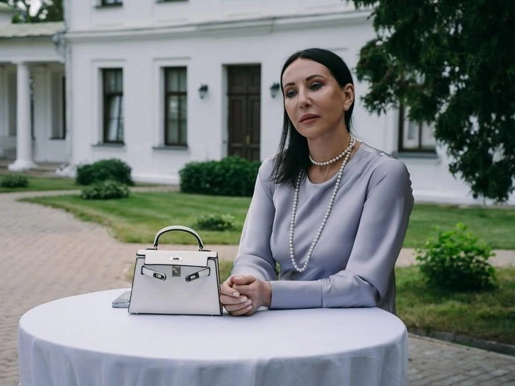 Источник: Кадр со съемок сериала «Постучись в мою дверь в Москве»