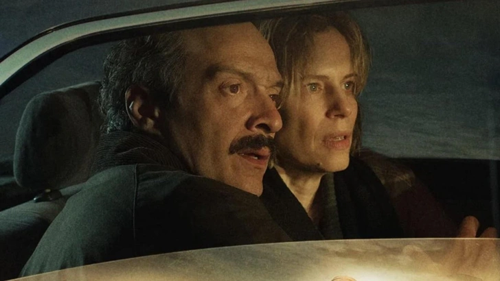 Кадр из фильма «28 дней»