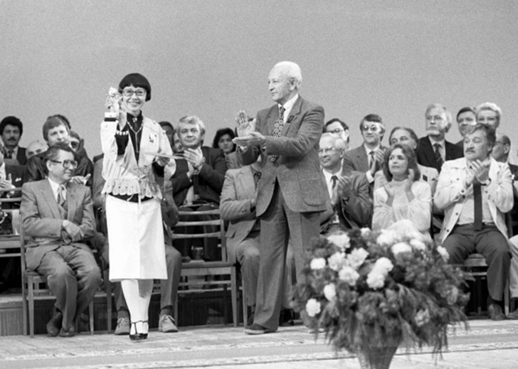 Награду XVII Всесоюзного кинофестиваля за «Пацанов» Динара Кулдашевна все же получила