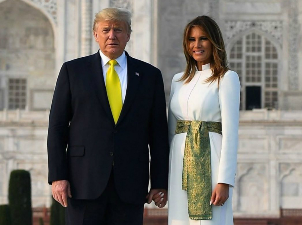 Мелания-каратистка: в Сети высмеяли новый образ Первой леди в Индии | marieclaire.ru