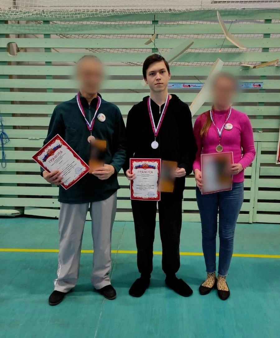 Артемий с родителями | Источник: Владимир Владимирович / Vk.com