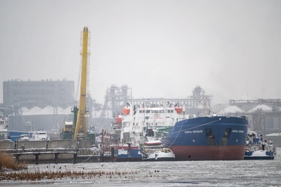 Суд взыскал с Ростовского порта 27.6 млн рублей за причалы