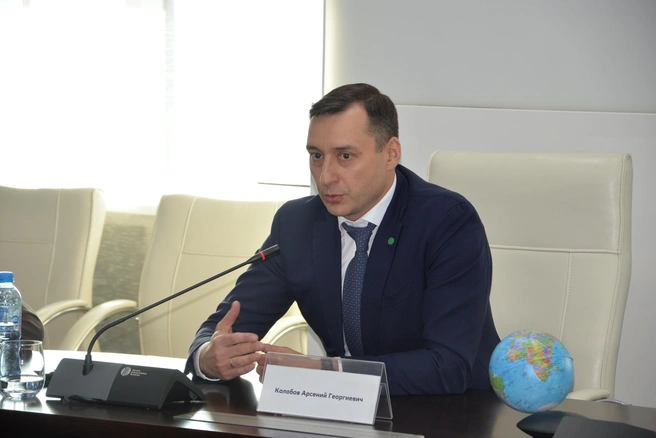 Часто людям предлагают простой способ избавиться от долгов — пройти процедуру банкротства | Источник: Сбер