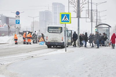 Samara mayor's minibus ban sparks fears of 2-hour bus waits
