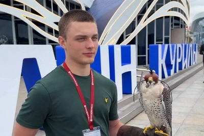 На «Улице Дальнего Востока» показали кречета, балобана и сапсана