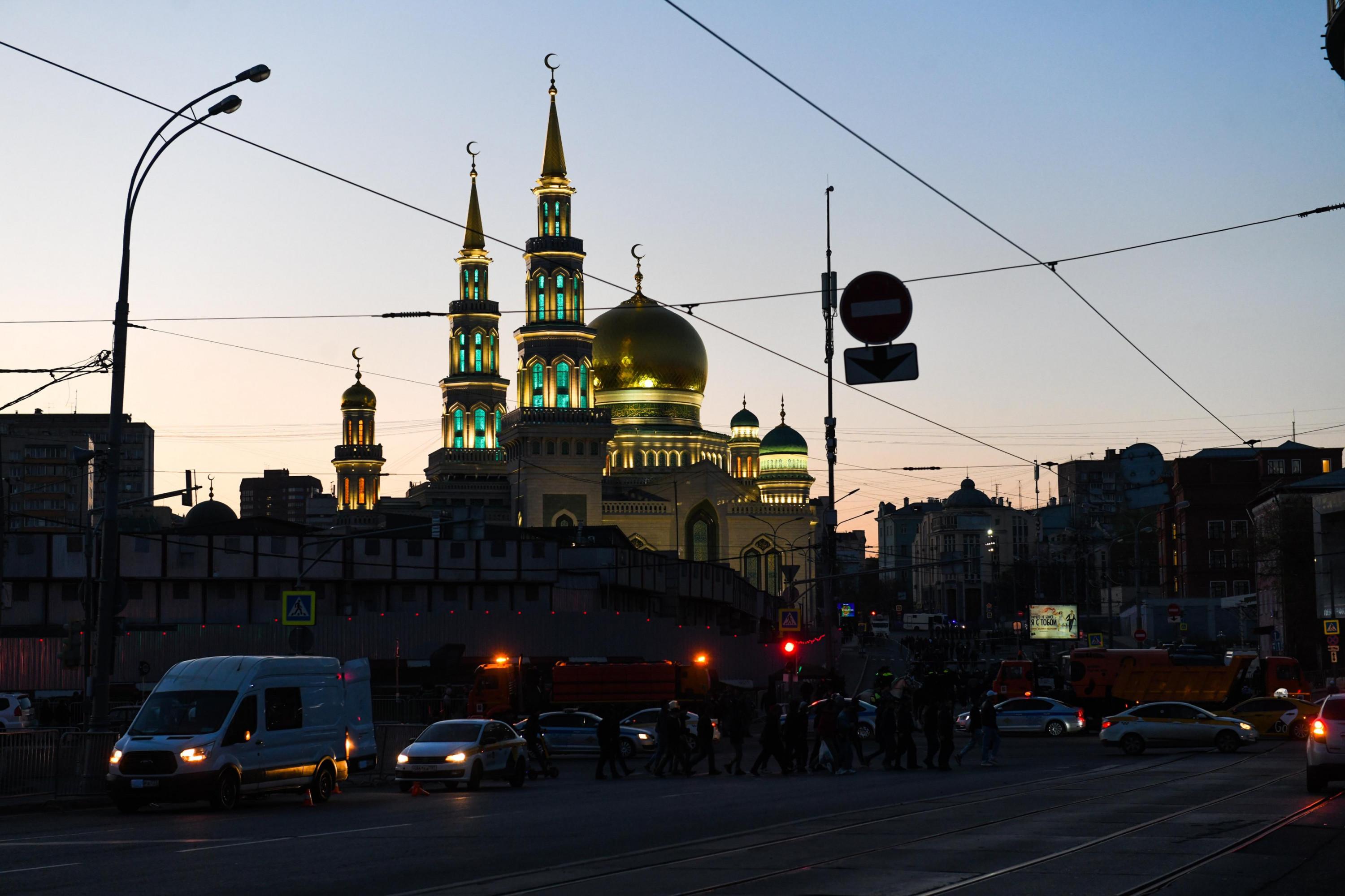 Строительство мечетей в Москве и других городах России: что об этом говорят  православные и мусульмане, как избежать межнациональных конфликтов - 16 мая  2023 - 86.ру