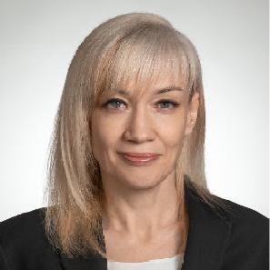 <p>Елена Тумакова</p>