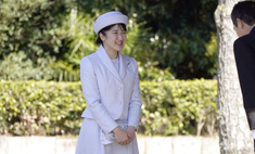 Страдавшая от анорексии и неврозов японская «царевна Несмеяна» вышла в свет