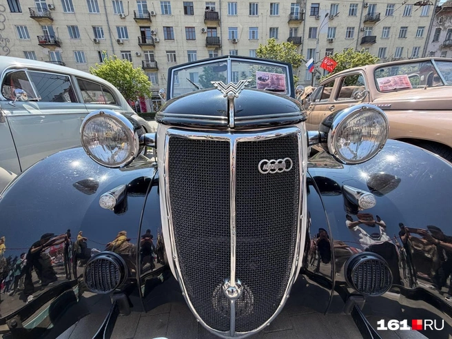 Это немецкий Wanderer, который входил в концерн Auto Union. Этот экземпляр, судя по найденным данным, относится к 1930-м годам | Источник: Евгений Вдовин / 161.RU