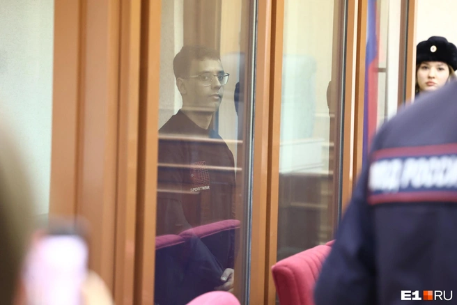 Шесть лет студент проведет в колонии строгого режима | Источник: Владислав Лоншаков / E1.RU