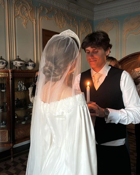 Свадьба в русском стиле или russian wedding: как наши невесты в кокошниках покорили мир, и почему тренд нужно повторять | Источник: Социальные сети