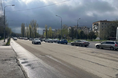 Пробка парализовала две улицы в центре Волгограда