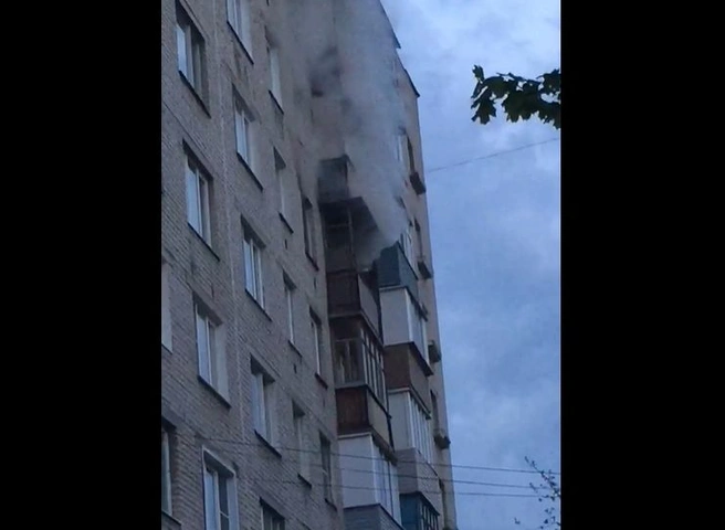 На улице Горького произошел пожар в многоэтажке | ya62.ru