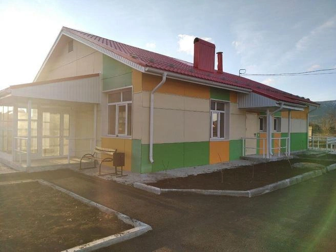 Вот такой ФАП построили в Тюлюке, но фельдшера туда найти оказалось очень непросто | Источник: Катав-Ивановский муниципальный район / Vk.com