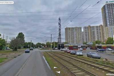 В Краснодаре перекрыли улицу Дежнева для ливневки