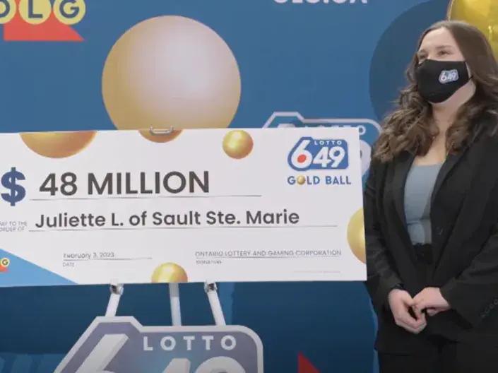 18-летняя студентка из Канады выиграла в лотерею 48 млн долларов